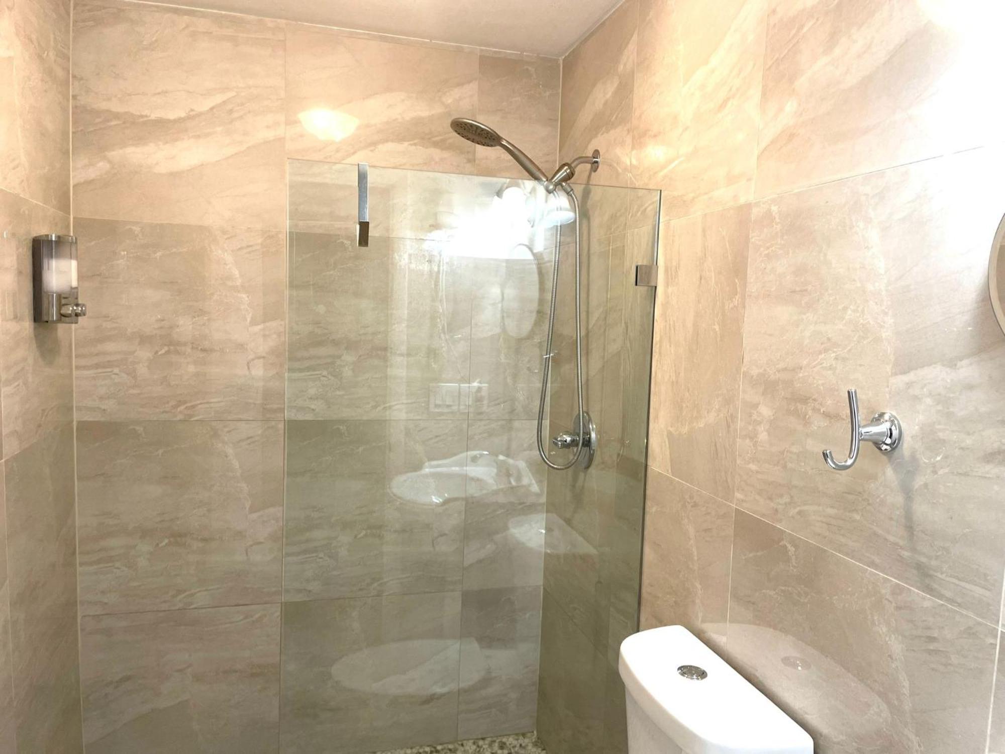 Relax And Unwind In Little Havana Miami Bagian luar foto